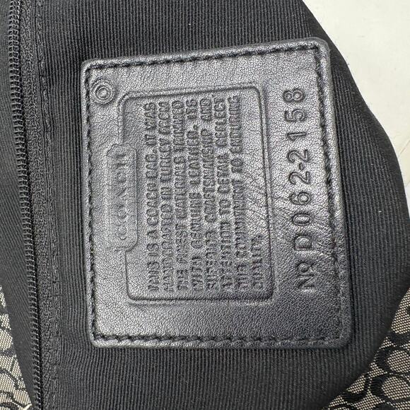 Vintage Y2K Coach Signature Jacquard Canvas Leather Bottom Bag Soho D062-2158 - Picture 9 of 11